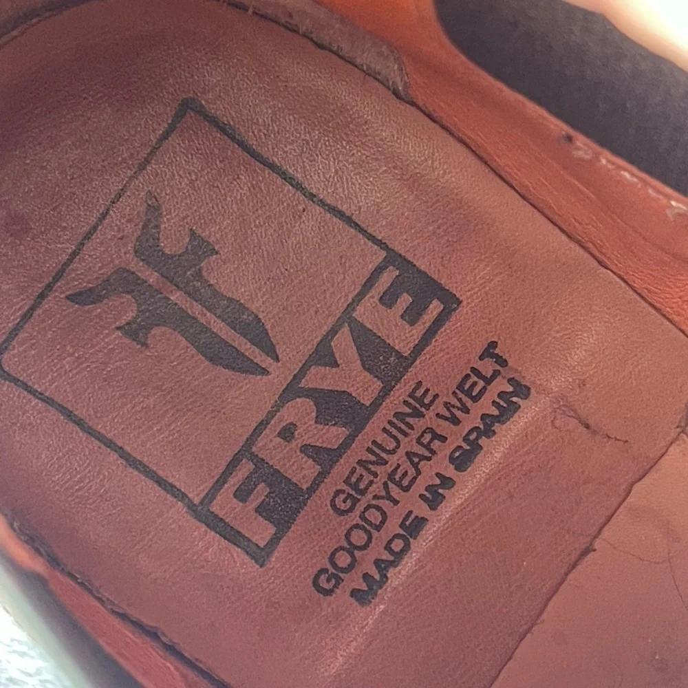 Frye great minimal